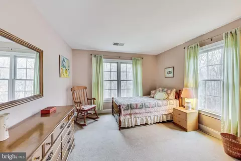 Bedroom - 204 Quaint Acres Dr, Silver Spring, MD 20904 photo 8 of 14