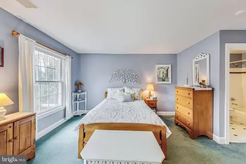 Bedroom - 204 Quaint Acres Dr, Silver Spring, MD 20904 photo 6 of 14