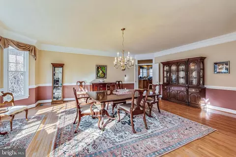 Dining - 204 Quaint Acres Dr, Silver Spring, MD 20904 photo 1 of 4