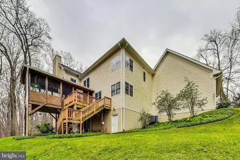 Exterior - 204 Quaint Acres Dr, Silver Spring, MD 20904 photo 11 of 17