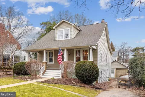 806 Grandin Ave, Rockville, MD 20850