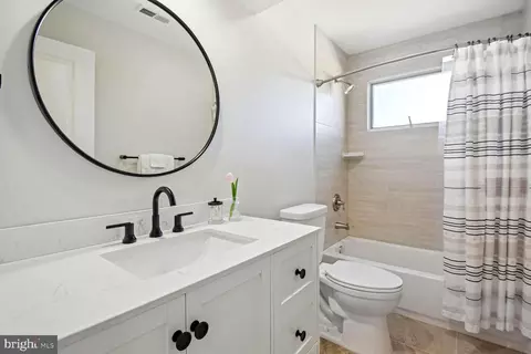 Bath - 11534 Soward Dr, Silver Spring, MD 20902 photo 4 of 5