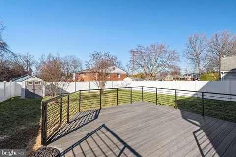 Exterior - 11534 Soward Dr, Silver Spring, MD 20902 photo 2 of 3