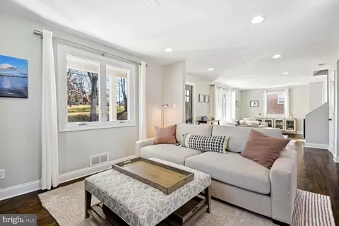 Living - 11534 Soward Dr, Silver Spring, MD 20902 photo 1 of 4