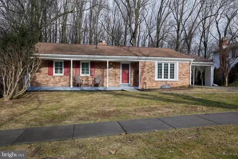 515 Bradford Dr, Rockville, MD 20850