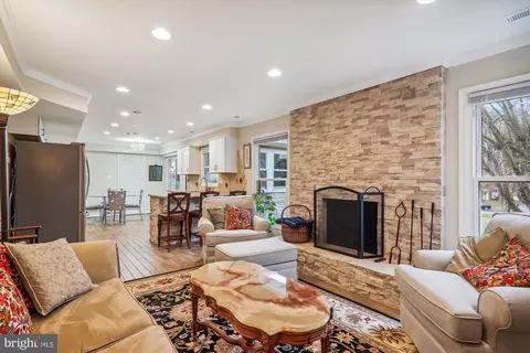 Living - 2804 Hewitt Ave, Silver Spring, MD 20906 photo 2 of 4