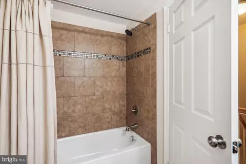 Bath - 2804 Hewitt Ave, Silver Spring, MD 20906 photo 5 of 5