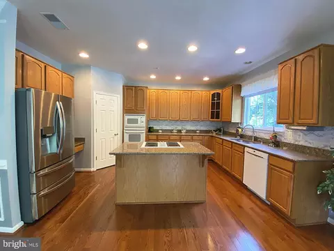 18844 Broken Oak Rd, Boyds, MD 20841 photo 9