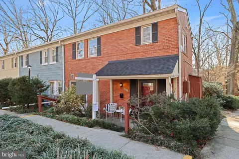 8601 Geren Rd #25-8, Silver Spring, MD 20901