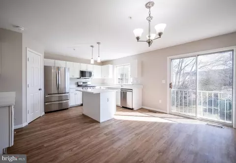 15136 Deer Valley Ter, Silver Spring, MD 20906 photo 3