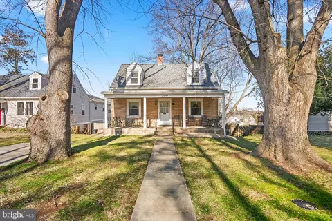 306 Reading Ave, Rockville, MD 20850