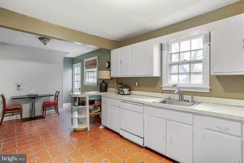 2606 Newton St, Silver Spring, MD 20902 photo 10