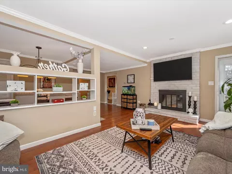 Living - 13206 Bluhill Rd, Silver Spring, MD 20906 photo 10 of 13