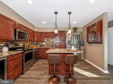 Kitchen - 13206 Bluhill Rd, Silver Spring, MD 20906 photo 2 of 4