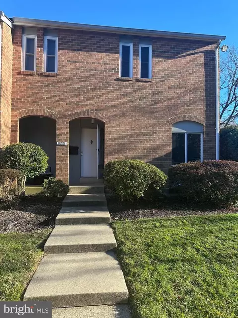 11221 Columbia Pike #31, Silver Spring, MD 20901