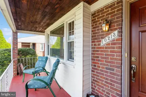 10213 Douglas Ave, Silver Spring, MD 20902 photo 3