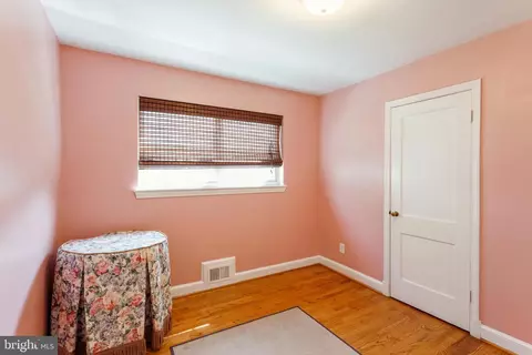 10213 Douglas Ave, Silver Spring, MD 20902 photo 18