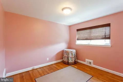 10213 Douglas Ave, Silver Spring, MD 20902 photo 17