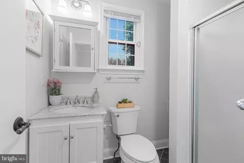 10403 Inwood Ave, Silver Spring, MD 20902 photo 28