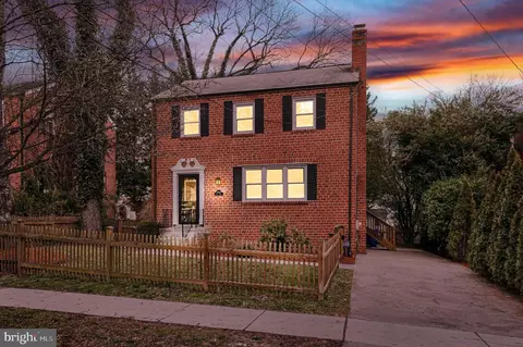 10403 Inwood Ave, Silver Spring, MD 20902 photo 2