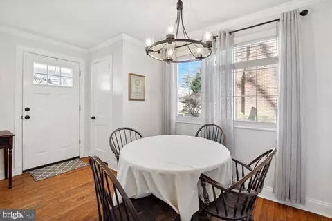 Dining - 10005 Portland Rd, Silver Spring, MD 20901 photo 1 of 2
