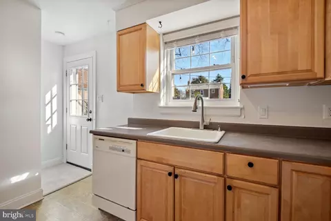 Kitchen - 10005 Portland Rd, Silver Spring, MD 20901 photo 2 of 3