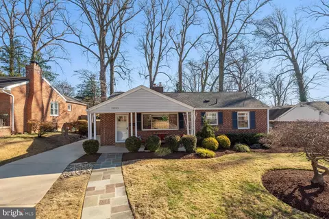 Exterior - 10005 Portland Rd, Silver Spring, MD 20901 photo 2 of 10