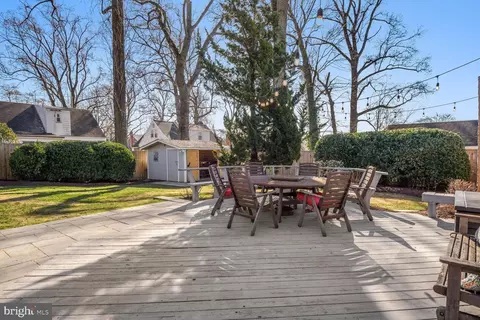 Exterior - 10005 Portland Rd, Silver Spring, MD 20901 photo 7 of 10
