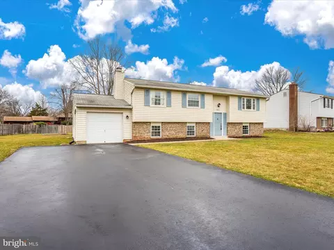 19113 Hempstone Ave, Poolesville, MD 20837 photo 46