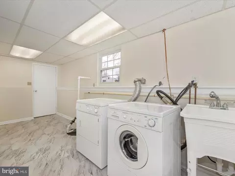 19113 Hempstone Ave, Poolesville, MD 20837 photo 38