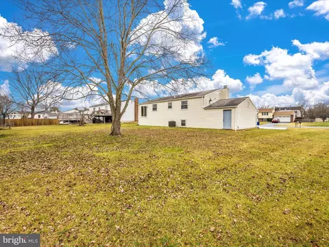 19113 Hempstone Ave, Poolesville, MD 20837 photo 44