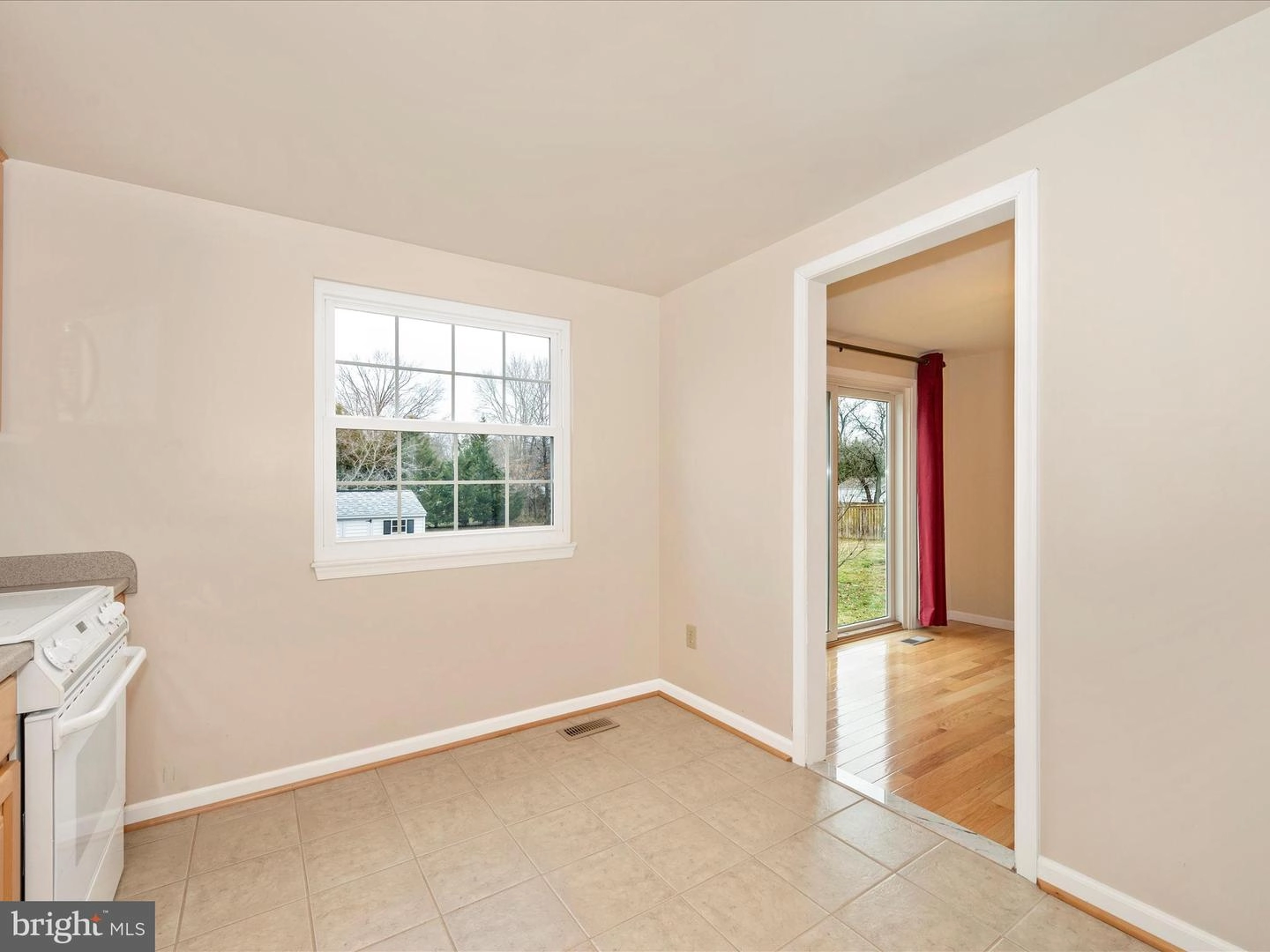 19113 Hempstone Ave, Poolesville, MD 20837 photo 16