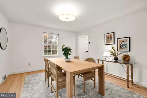 Dining - 1603 Dale Dr, Silver Spring, MD 20910 photo 3 of 6