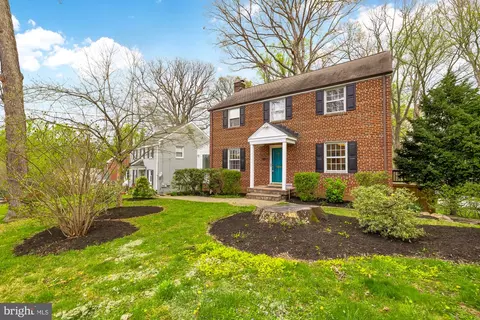 Exterior - 1603 Dale Dr, Silver Spring, MD 20910 photo 3 of 13