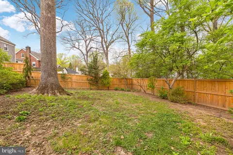 Exterior - 1603 Dale Dr, Silver Spring, MD 20910 photo 13 of 13