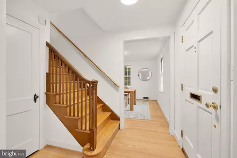 Entry Way - 1603 Dale Dr, Silver Spring, MD 20910 photo 1 of 2