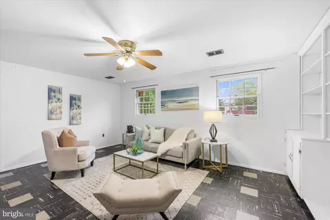 Living - 12503 Barbara Rd, Silver Spring, MD 20906 photo 8 of 8