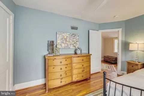 Bedroom - 10134 Greenock Rd, Silver Spring, MD 20901 photo 6 of 14