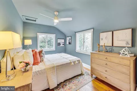 Bedroom - 10134 Greenock Rd, Silver Spring, MD 20901 photo 8 of 14