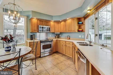 Kitchen - 10134 Greenock Rd, Silver Spring, MD 20901 photo 2 of 5