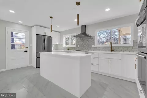 616 Hyde Rd, Silver Spring, MD 20902 photo 10