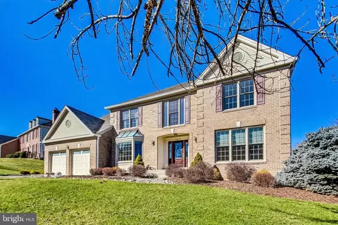 Exterior - 14008 Wagon Way, Silver Spring, MD 20906 photo 2 of 15