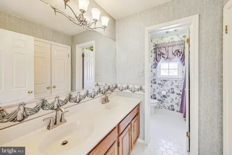 Bath - 14008 Wagon Way, Silver Spring, MD 20906 photo 4 of 8