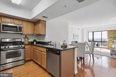 Kitchen - 7915 Eastern Ave #908, Silver Spring, MD 20910 photo 4 of 5