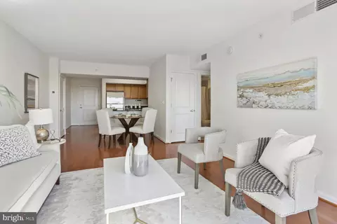 Living - 7915 Eastern Ave #908, Silver Spring, MD 20910 photo 5 of 6