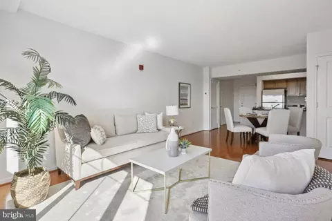 Living - 7915 Eastern Ave #908, Silver Spring, MD 20910 photo 4 of 6