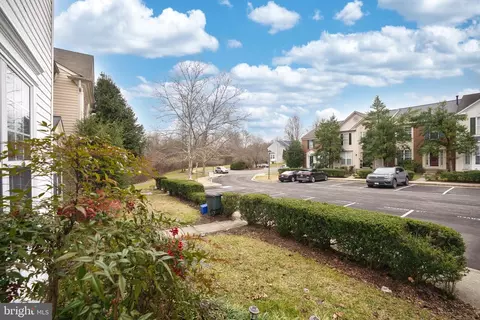 1804 Carters Grove Dr, Silver Spring, MD 20904 photo 3