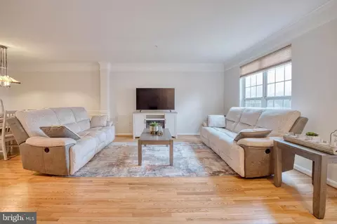 1804 Carters Grove Dr, Silver Spring, MD 20904 photo 8