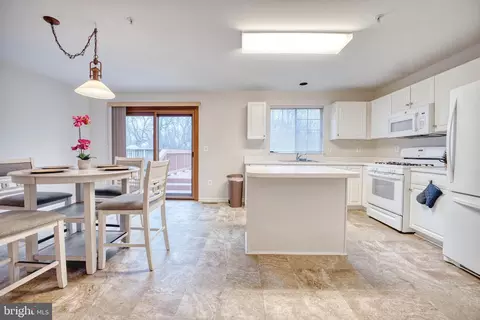 1804 Carters Grove Dr, Silver Spring, MD 20904 photo 15