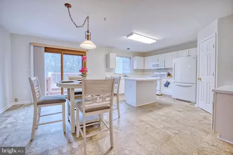 1804 Carters Grove Dr, Silver Spring, MD 20904 photo 13
